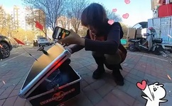 一杆钢枪勇挑四姐妹